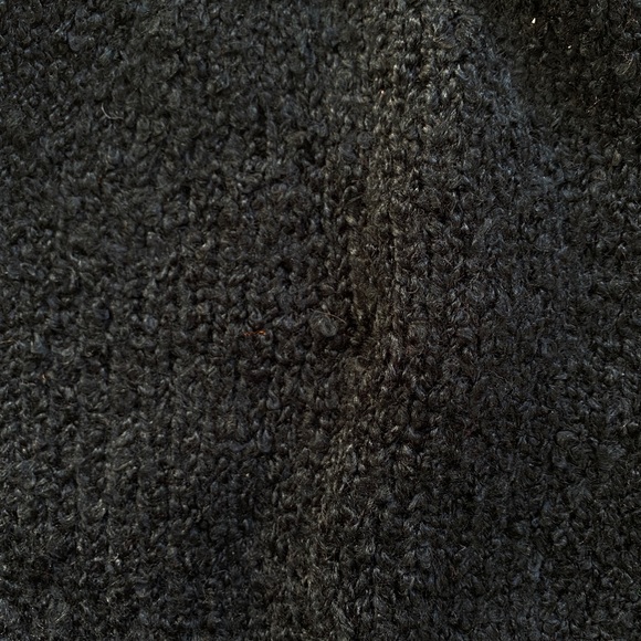 NEW Forever 21 Black Beanie - Picture 2 of 4